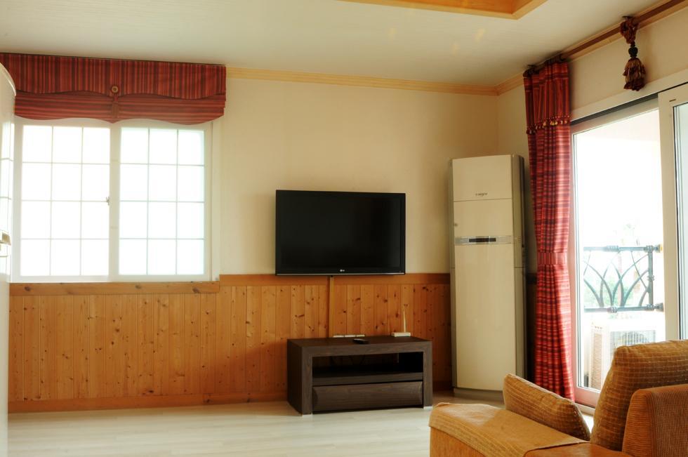 Cherry House Seogwipo Extérieur photo